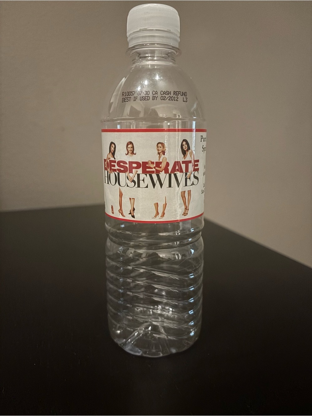 “Desperate Housewives” TV show authentic water bottle from set!
